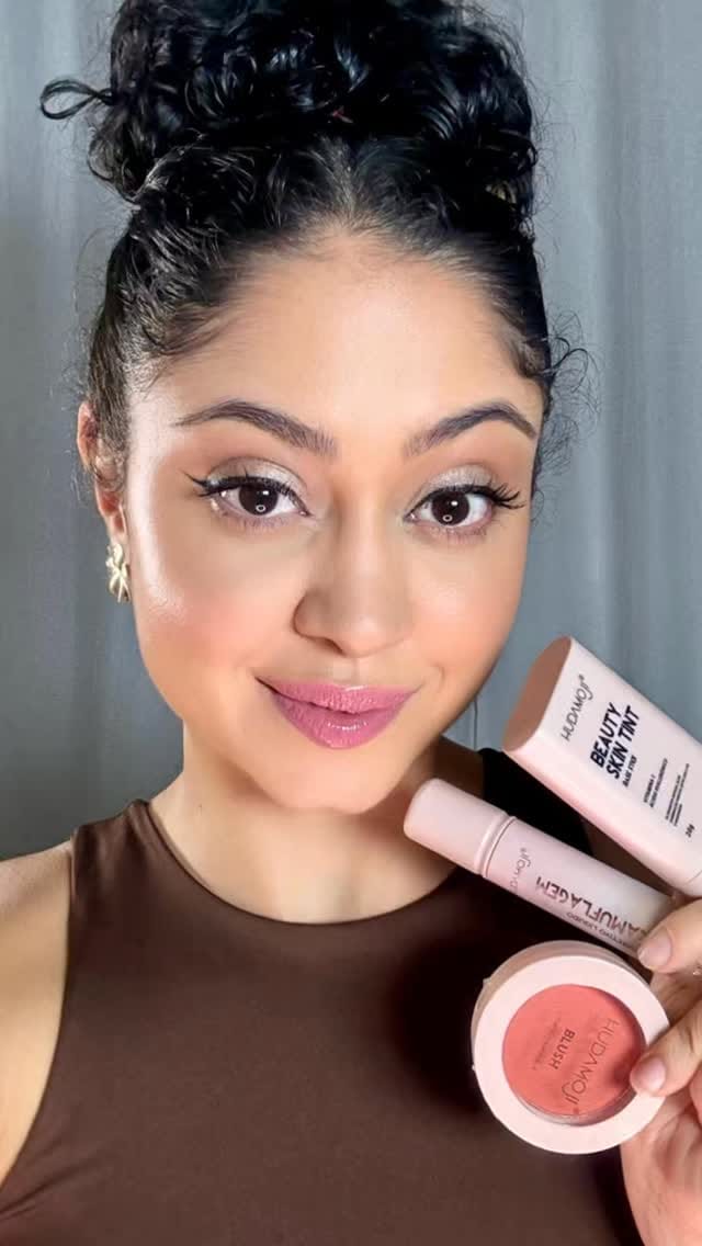 Post 10 by Cyntia Santos on Instagram (video)