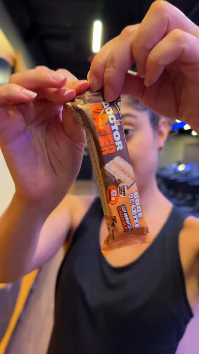 Post 8 by Cyntia Santos on Instagram (video)