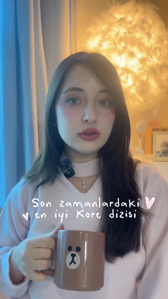 Post 1 by Beyza Sönmez on Instagram (video)