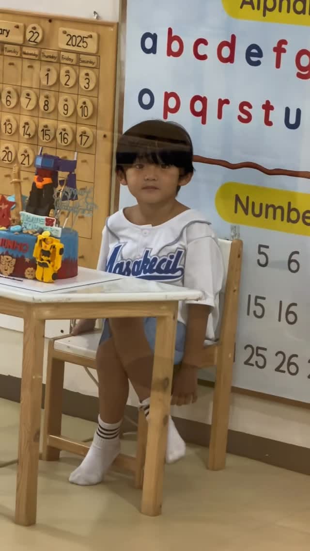 Post 2 by daehoon🇰🇷🇮🇩 on Instagram (video)