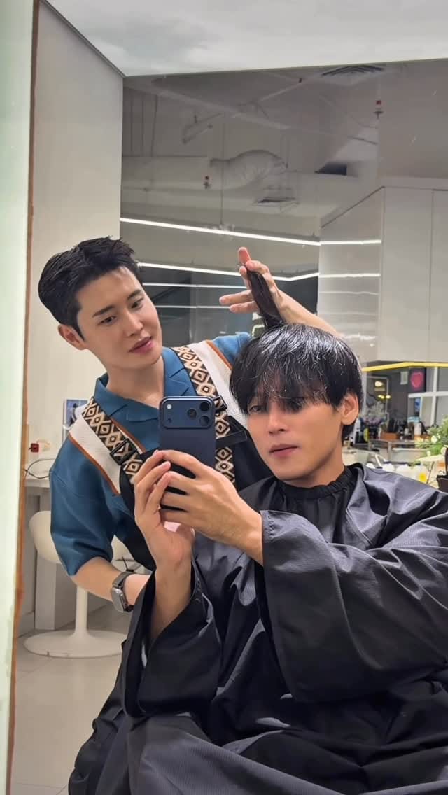 Post 10 by daehoon🇰🇷🇮🇩 on Instagram (video)