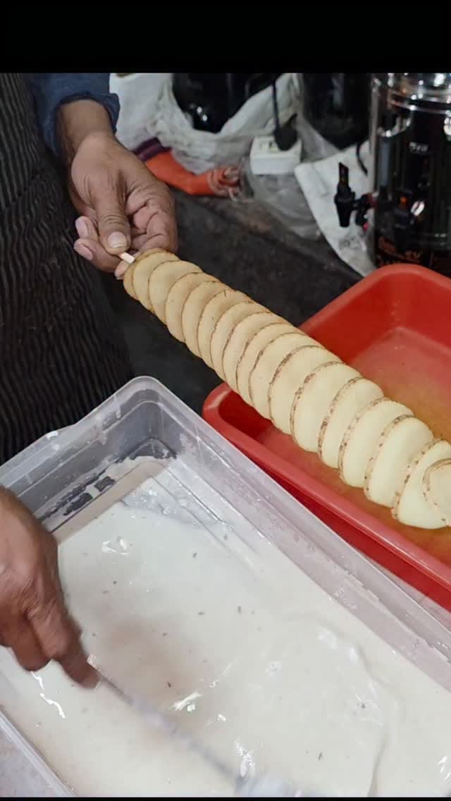 Post 2 by FoodieMallikaa❤️ on Instagram (video)