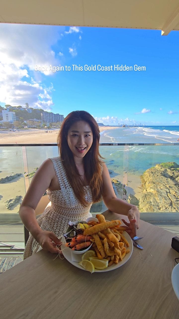 Post 3 by Jiyoon Lee on Instagram (video)