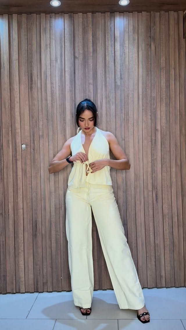 Post 7 by Milena Cardenas Boutique on Instagram (video)