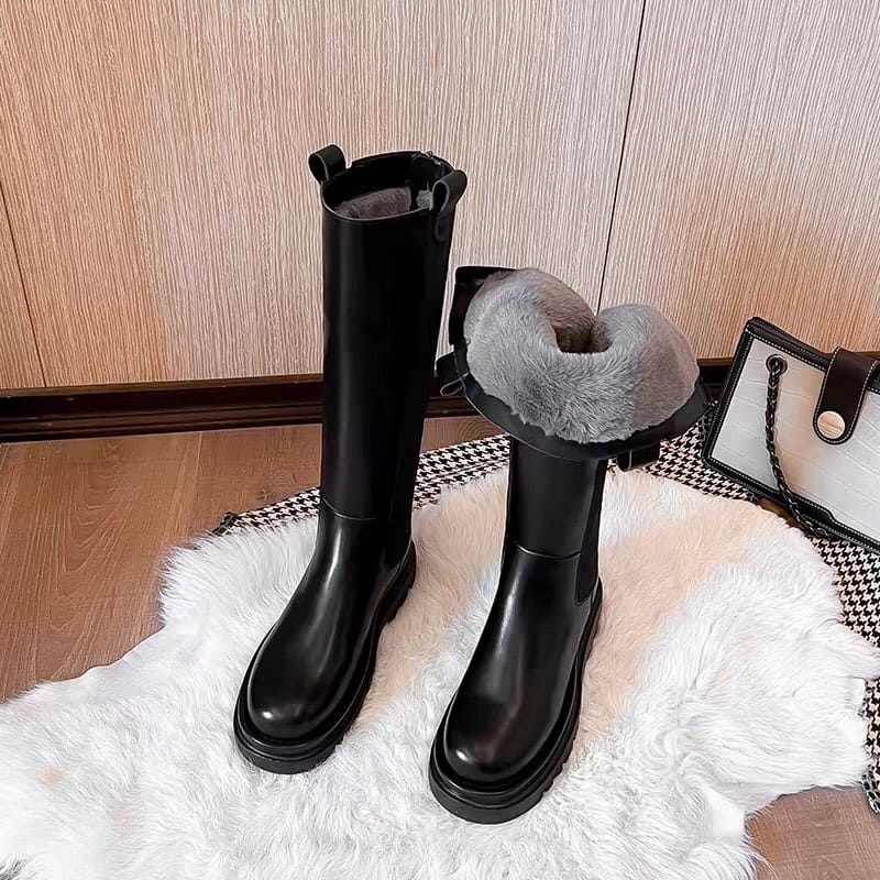 Post 7 by So Official Co., Ltd. on Instagram (carousel)