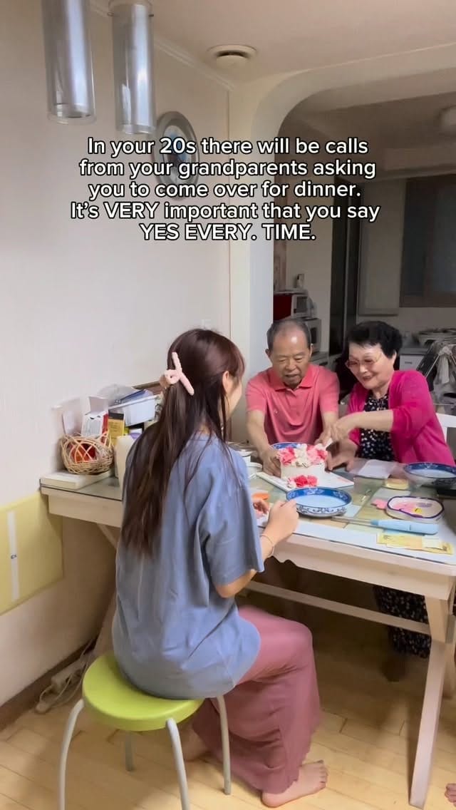 Post 8 by Sienna (서연) on Instagram (video)