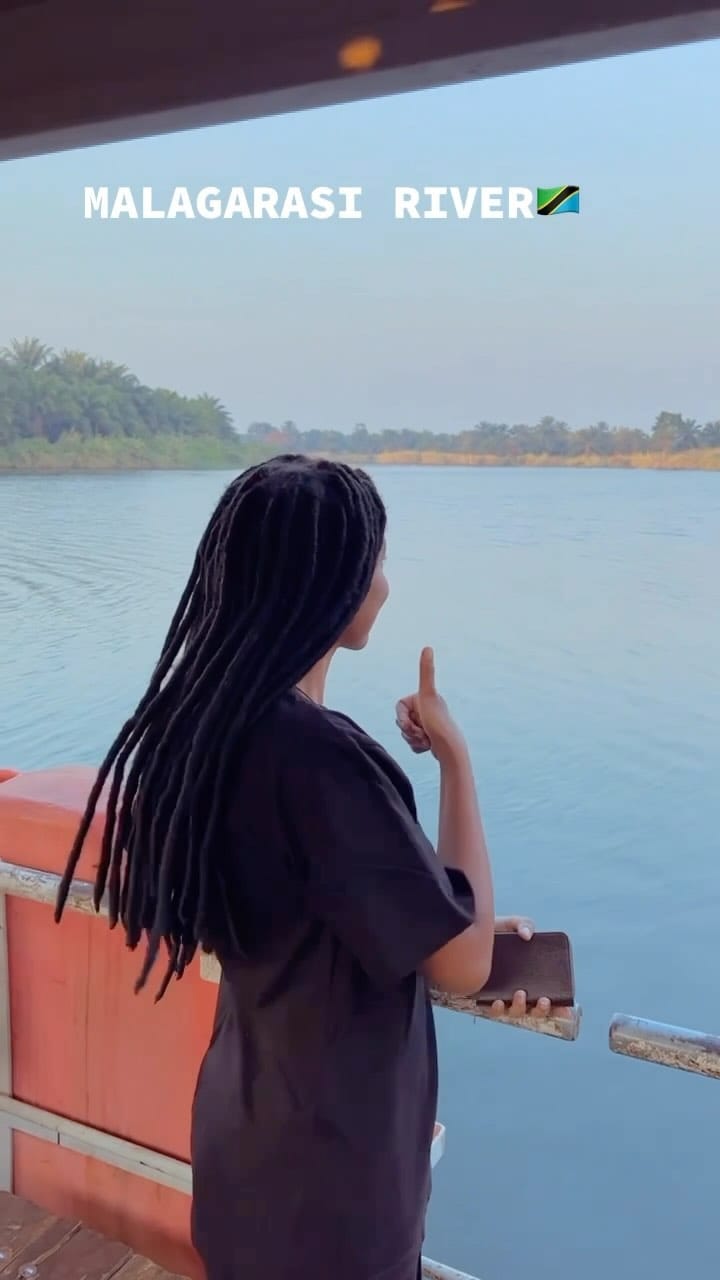 Post 7 by sasha on Instagram (video)