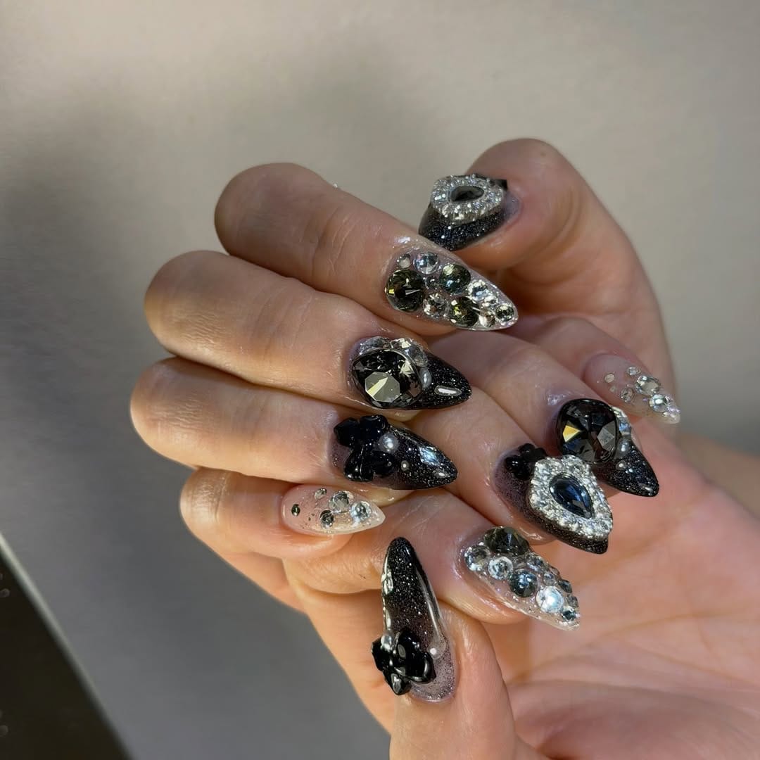 Post 5 by 숨네일 soom nail on Instagram (image)
