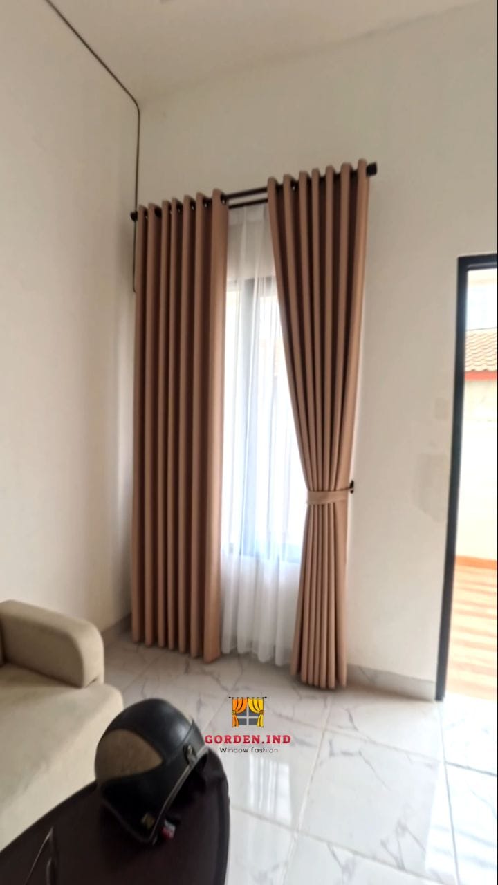 Post 4 by Gorden Custom | Window Fashion on Instagram (video)