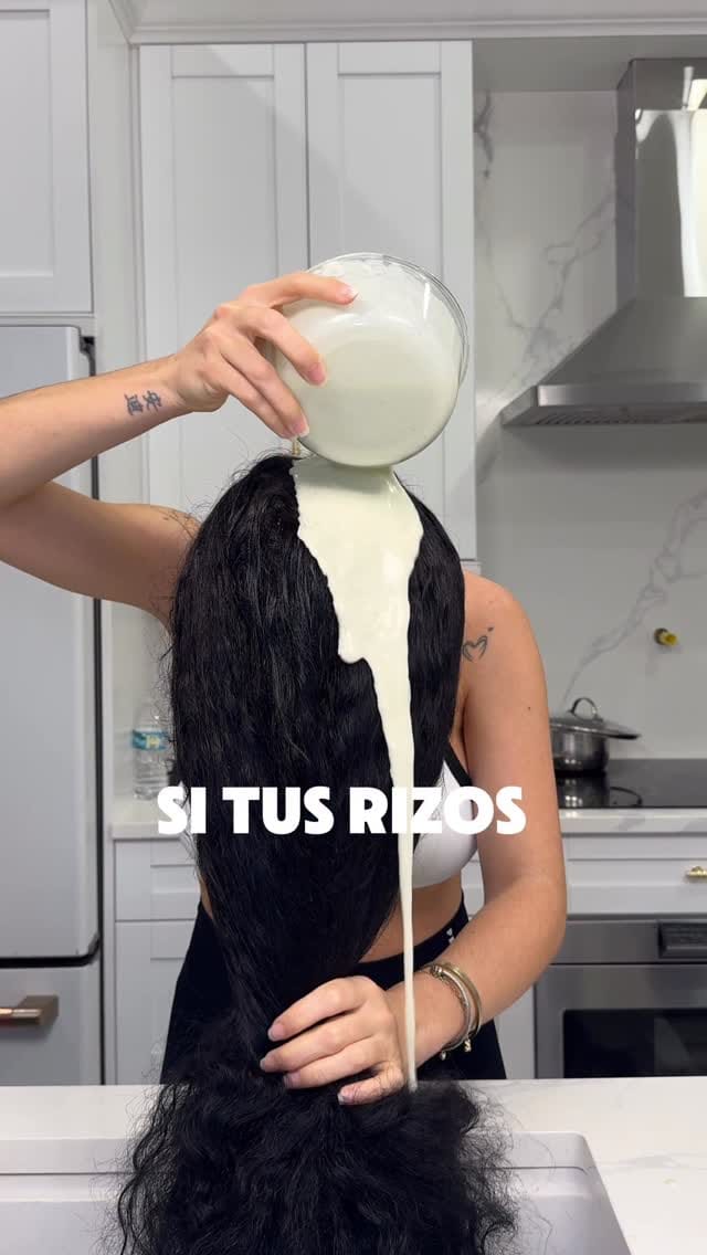 Post 6 by Chavely Casanova on Instagram (video)