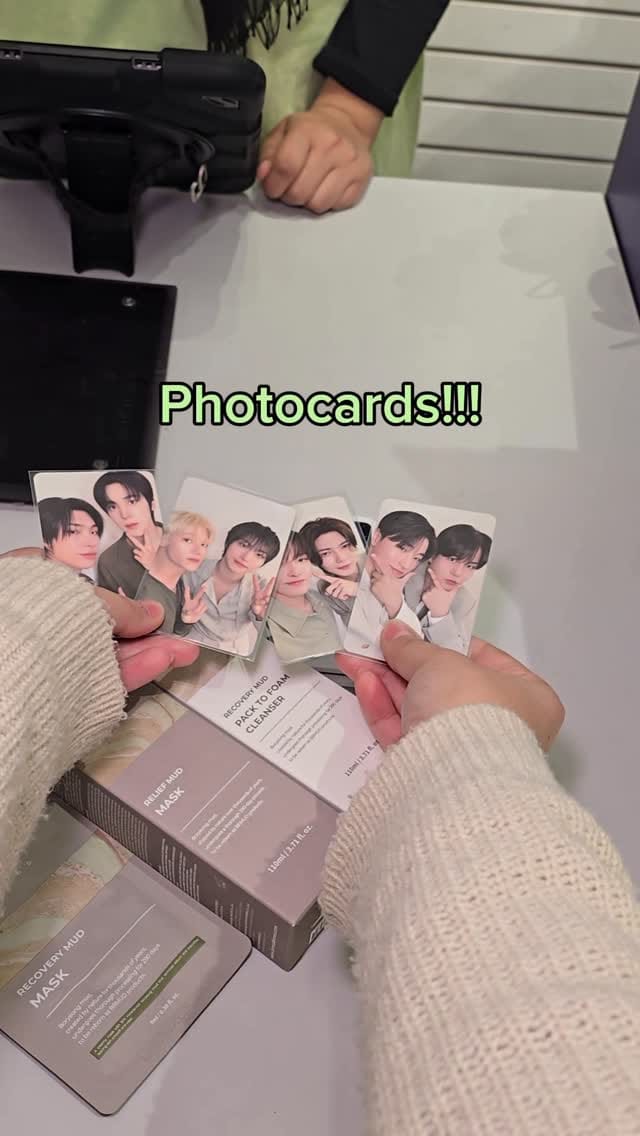 Post 9 by Skin2Seoul UK - Korean cosmetics on Instagram (video)