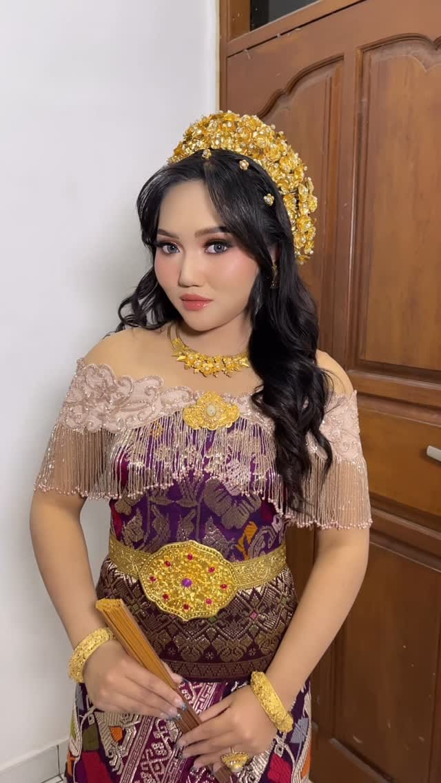 Post 5 by Muabali on Instagram (video)