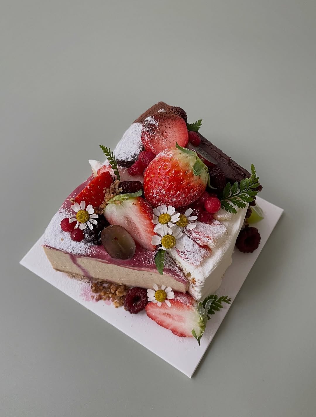 Post 7 by 오브너 | Ovener Cake House on Instagram (image)