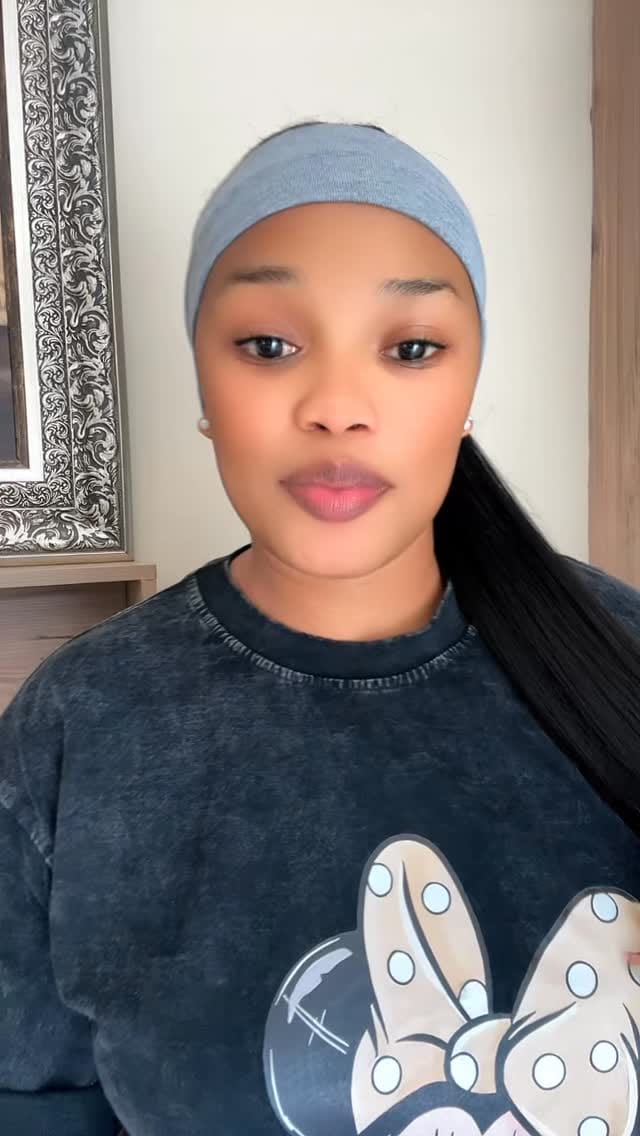 Post 3 by Minnie on Instagram (video)
