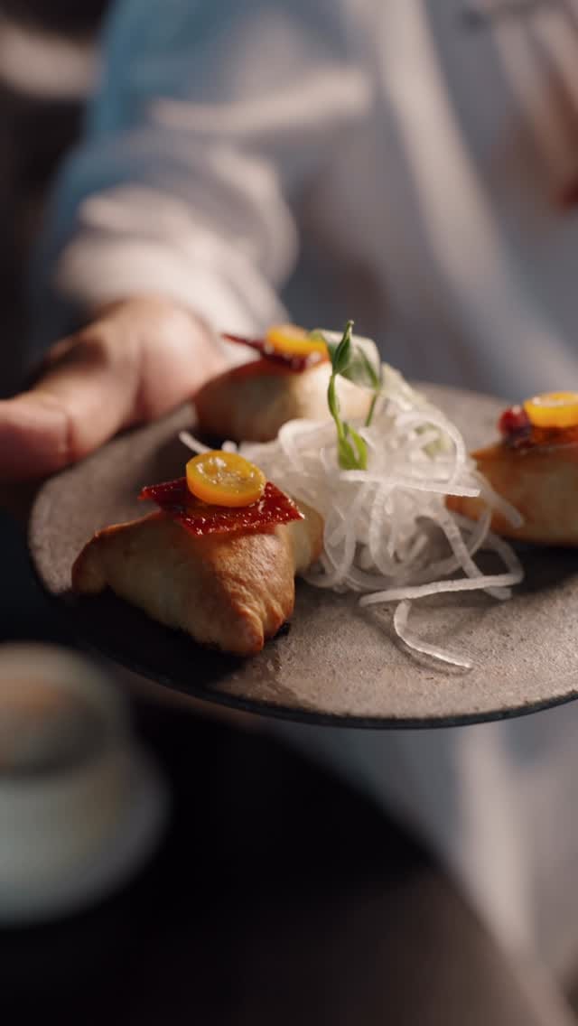 Post 7 by Andrew Yeo on Instagram (video)