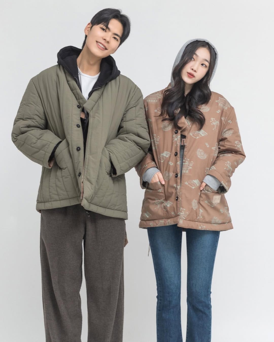 Post 5 by 서리나래:함께 입는 K-fashion on Instagram (carousel)