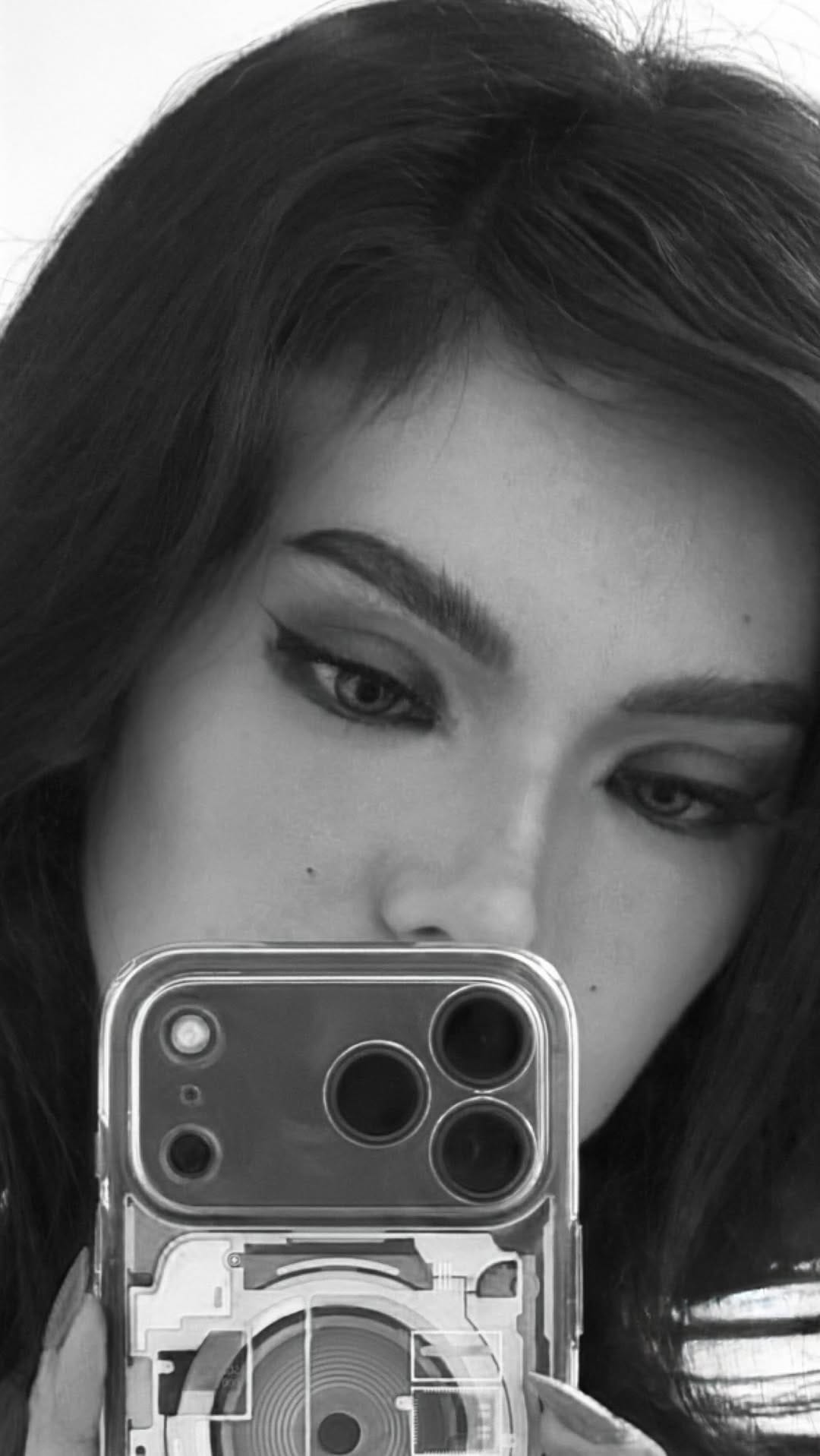Post 5 by Tiffany Regina, S.I.Kom. on Instagram (video)