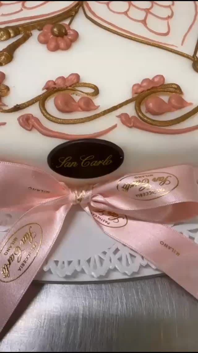Post 5 by Pasticceria San Carlo on Instagram (video)