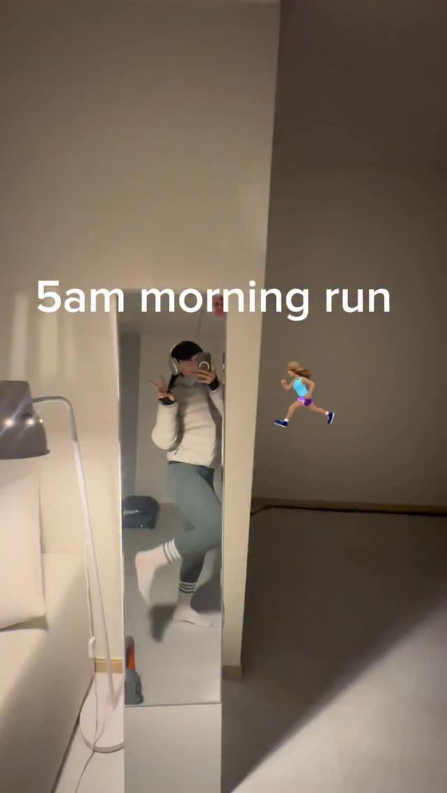 Post 3 by 영어회화 | 온라인영어회화학원 | 빵빵잉글리시 on Instagram (video)