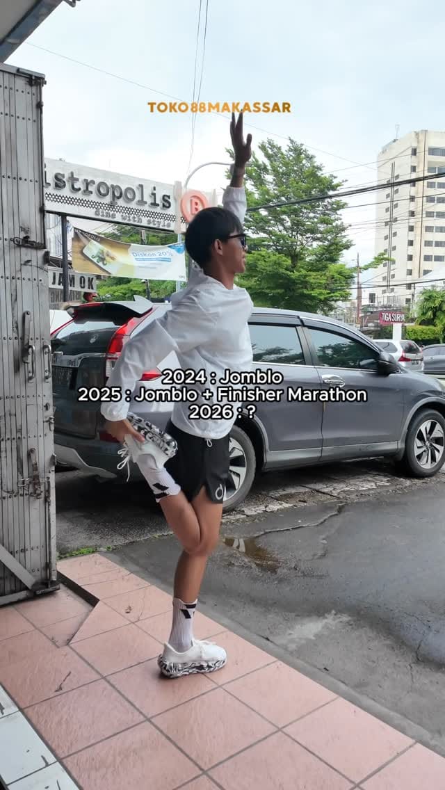 Post 1 by TOKO 88 MAKASSAR on Instagram (video)