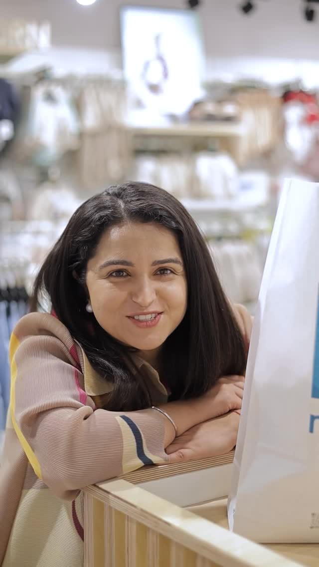 Post 1 by Upasana Kochhar on Instagram (video)
