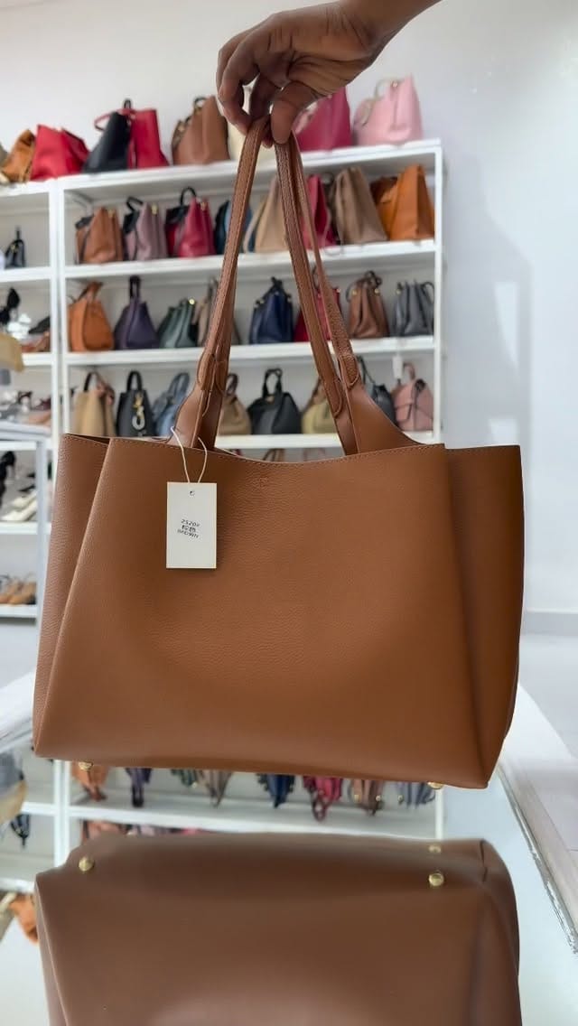 Post 2 by FIDORA WOMEN’S FASHION on Instagram (video)