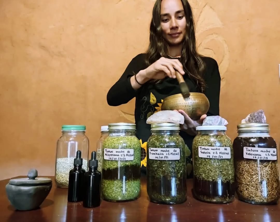 Post 5 by Alquimia Verde | Herbolaria | Skincare | on Instagram (image)