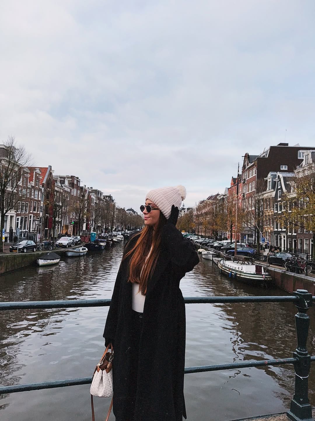Post 6 by ✨ 𝐂 𝐀 𝐓 𝐀 𝐑 𝐈 𝐍 𝐀  ✨ on Instagram (carousel)