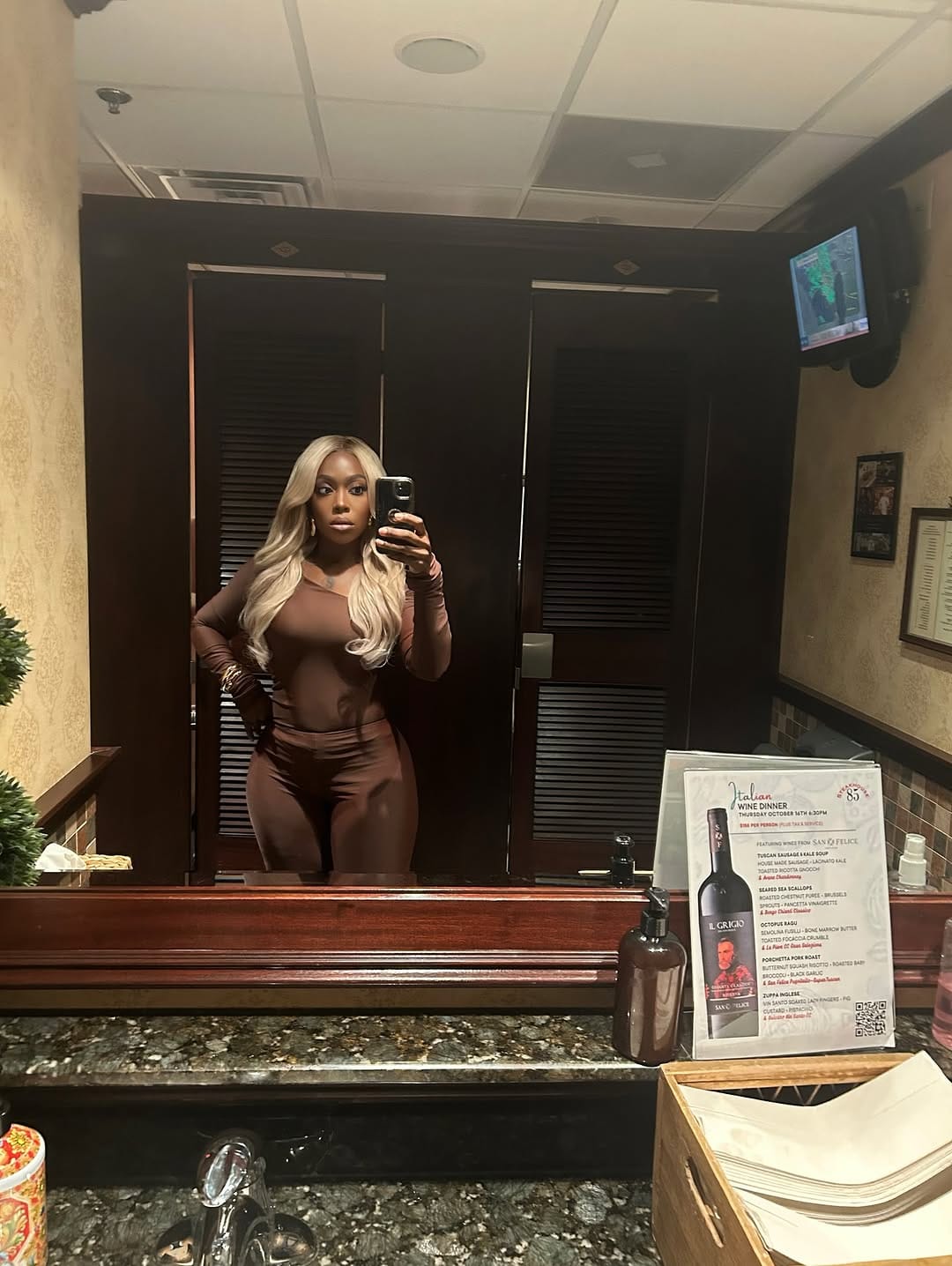 Post 7 by Asha Monet | Hair Stylist on Instagram (image)