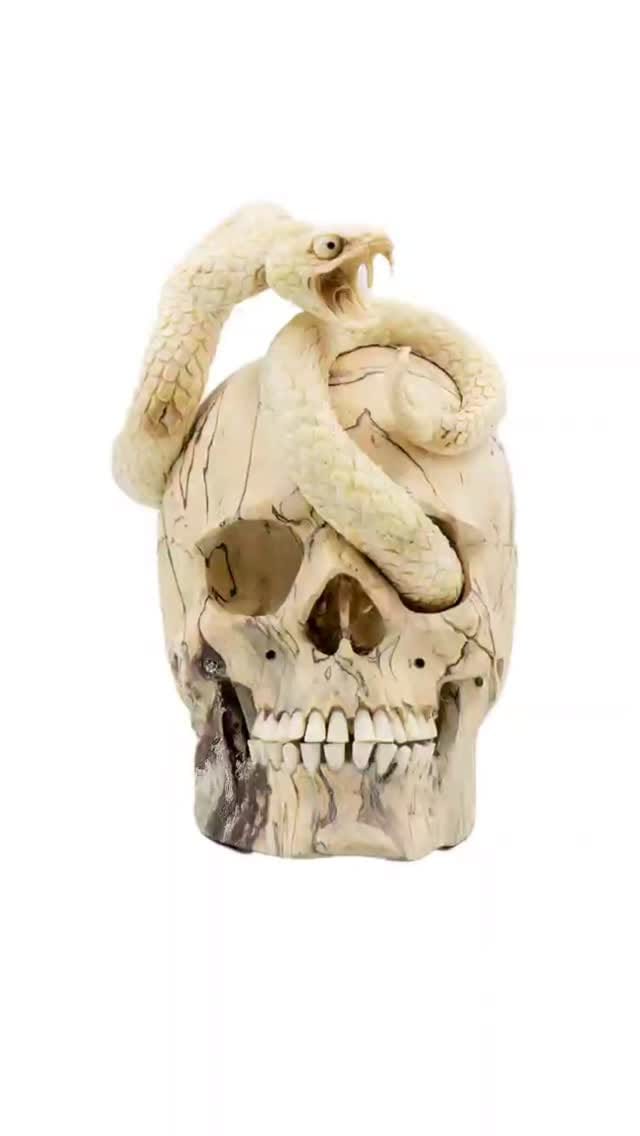 Post 7 by SKULL BALI 💀 Hand carved skulls, fashion, homeware. on Instagram (video)