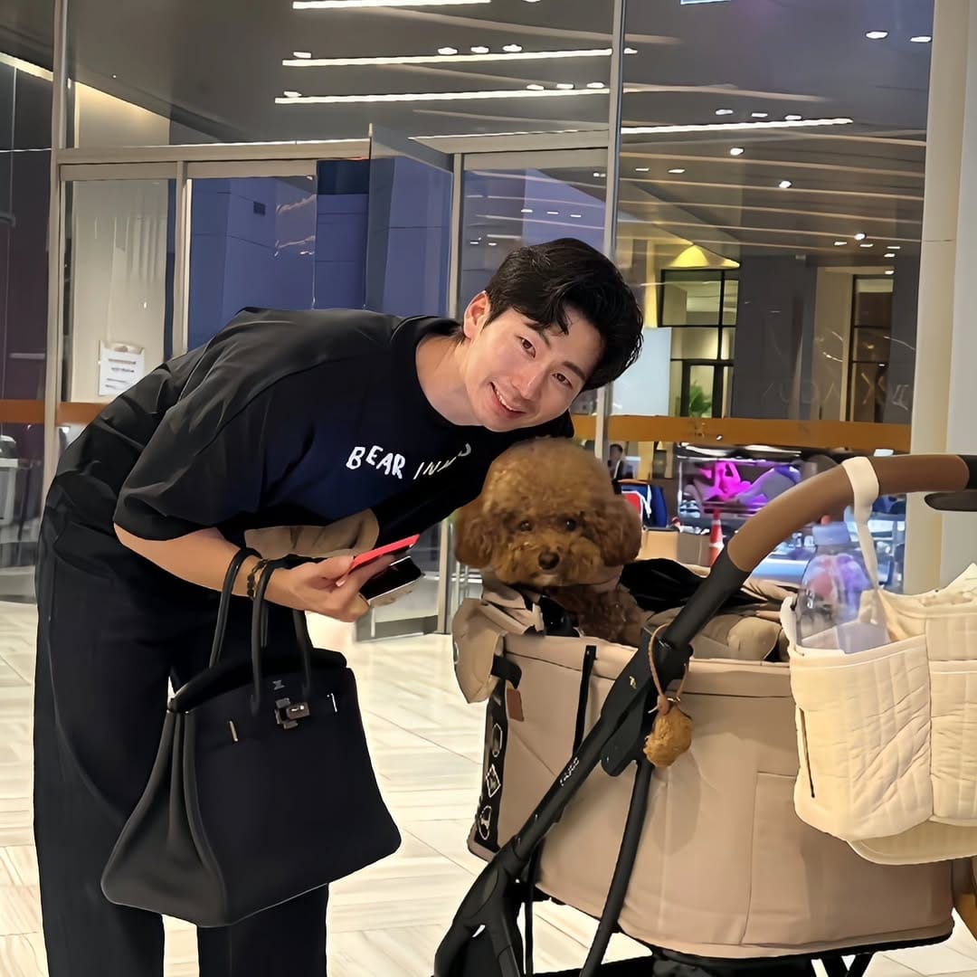 Post 3 by 성실청년 김민욱 on Instagram (image)