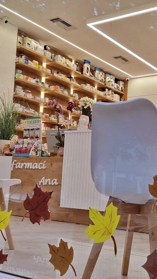 Post 10 by FARMACI ANA on Instagram (video)