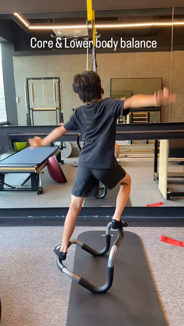 Post 4 by 필라테스 176 on Instagram (video)
