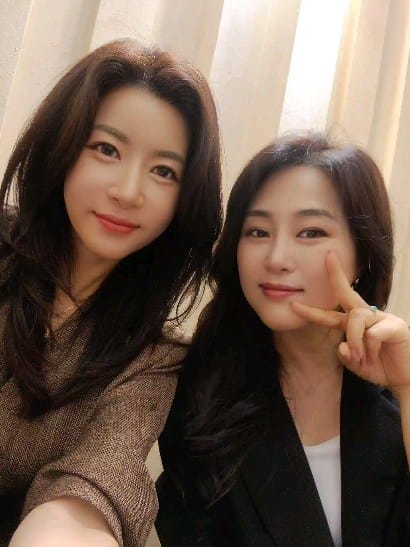 Post 5 by 미용컨설팅 반영구화장 왁싱 전문교육 / S뷰티아카데미 on Instagram (video)