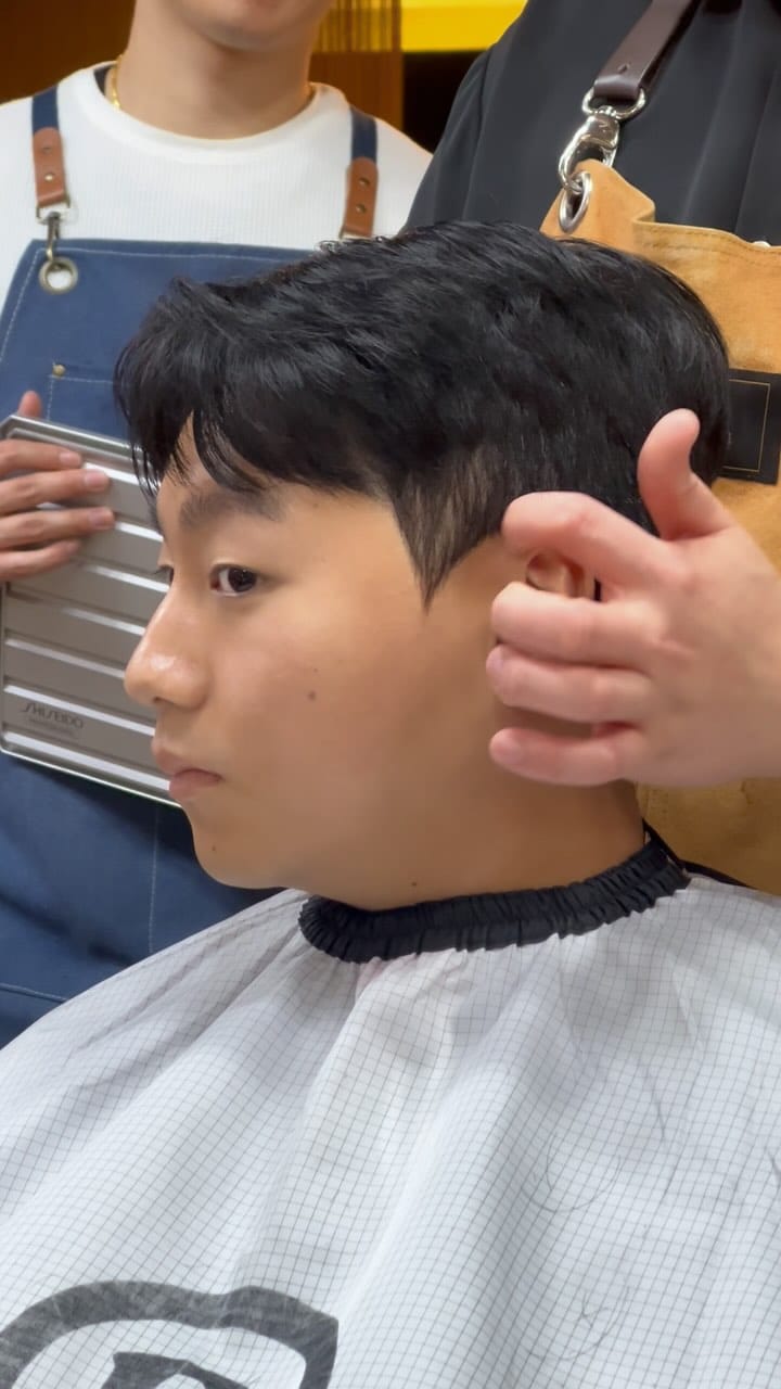 Post 8 by 서산미용실 바운스헤어 민형쌤 [시스루펌,리프펌,애즈펌] on Instagram (video)