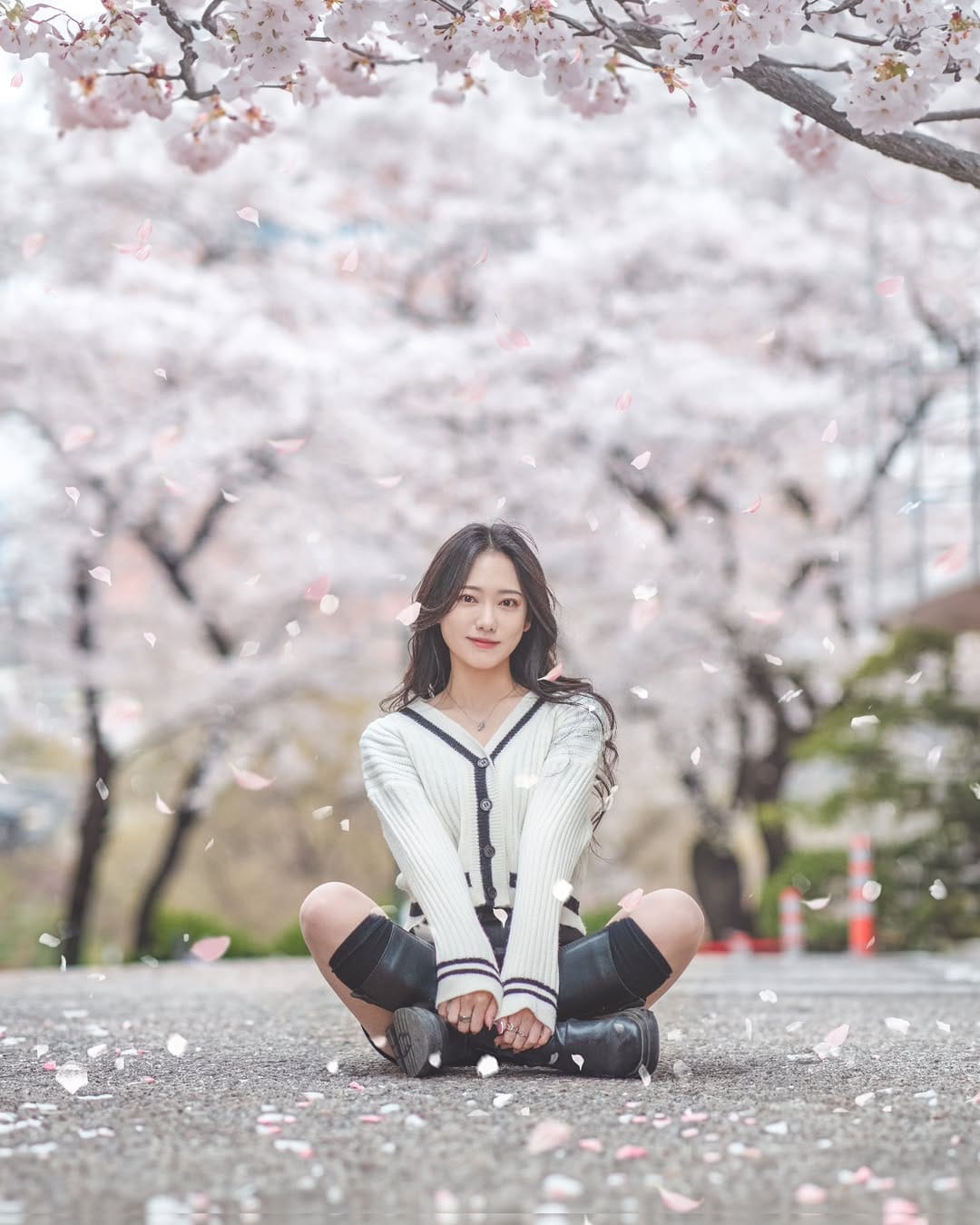 Post 9 by Kai(Lee byunho) on Instagram (image)
