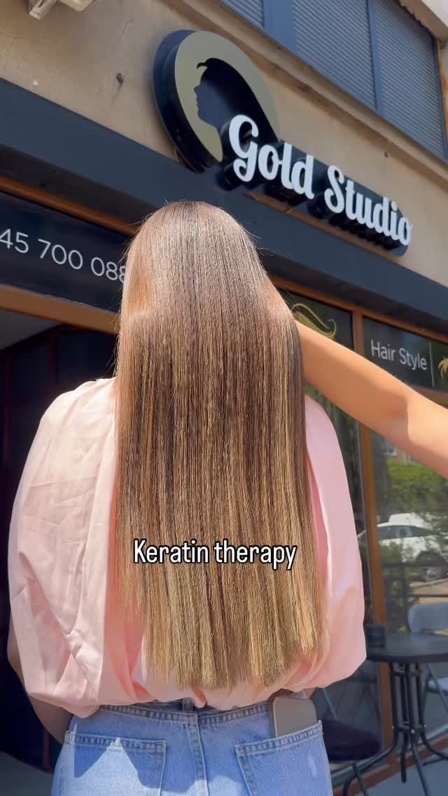 Post 2 by Gold Studio 💄 on Instagram (video)