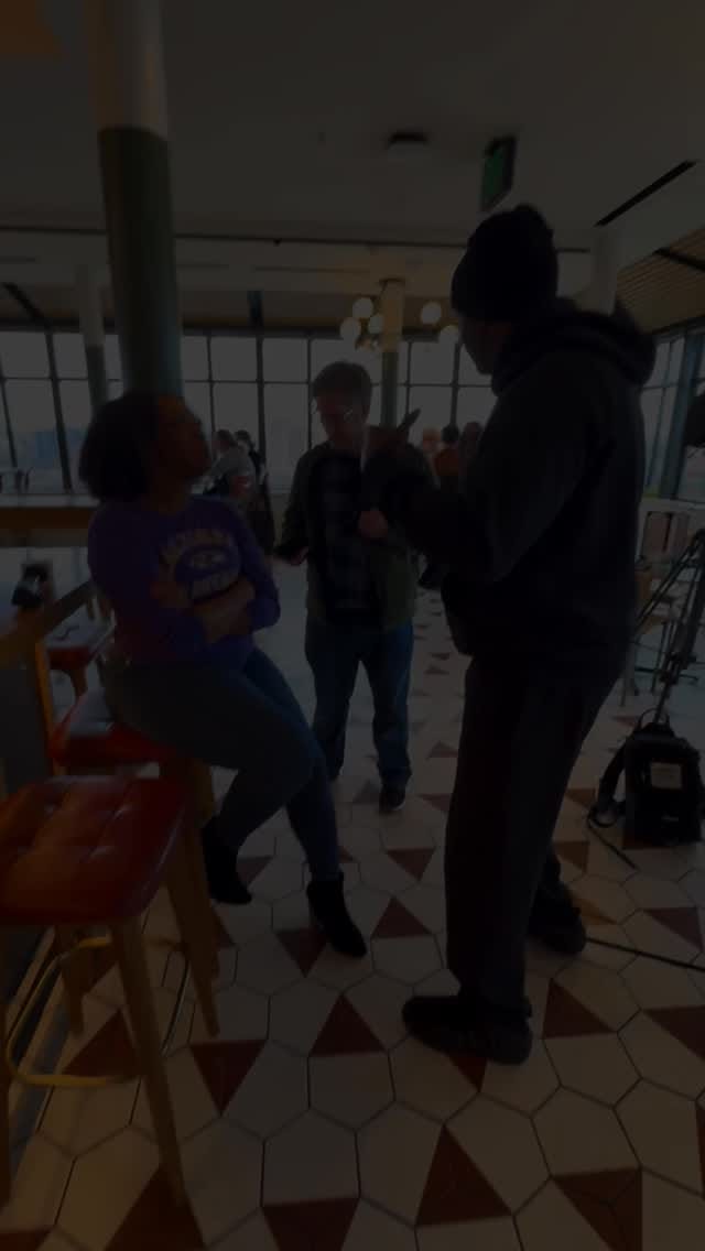 Post 4 by Je' Lee aka MrBOMBCITY on Instagram (video)