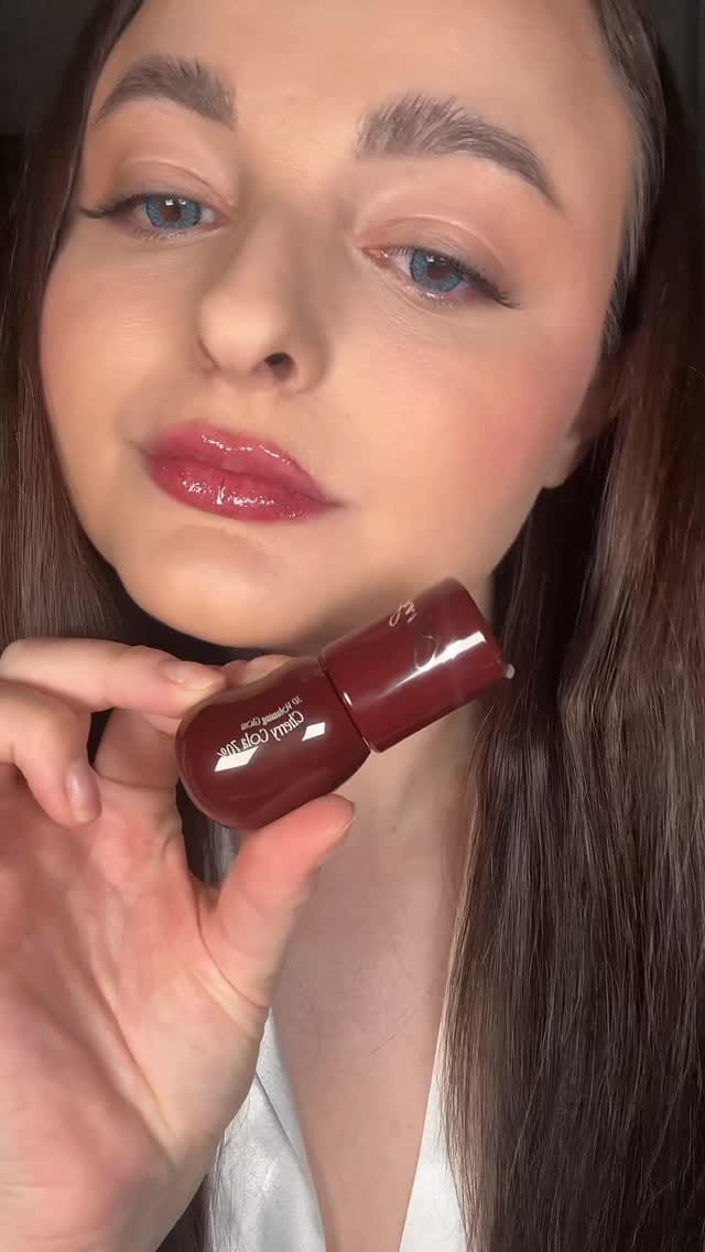 Post 1 by 𝑺𝒂𝒏𝐳𝒊𝒂𝒏𝒂 𝑴𝒂𝒏𝒖𝒆𝒍𝒂 𝑫𝒂𝒊𝒄𝒖 on Instagram (video)