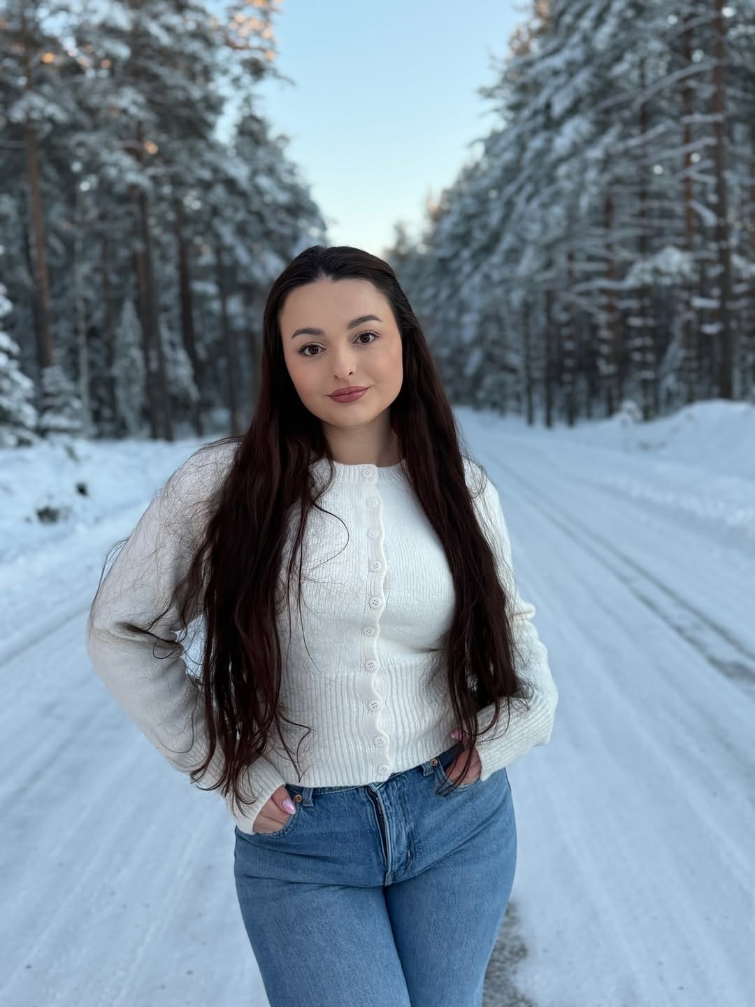 Post 4 by 𝑺𝒂𝒏𝐳𝒊𝒂𝒏𝒂 𝑴𝒂𝒏𝒖𝒆𝒍𝒂 𝑫𝒂𝒊𝒄𝒖 on Instagram (carousel)