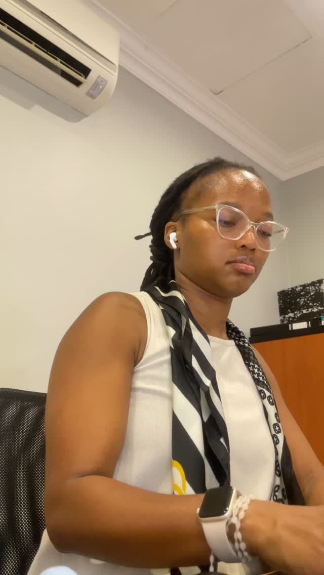 Post 6 by Asanda N on Instagram (video)