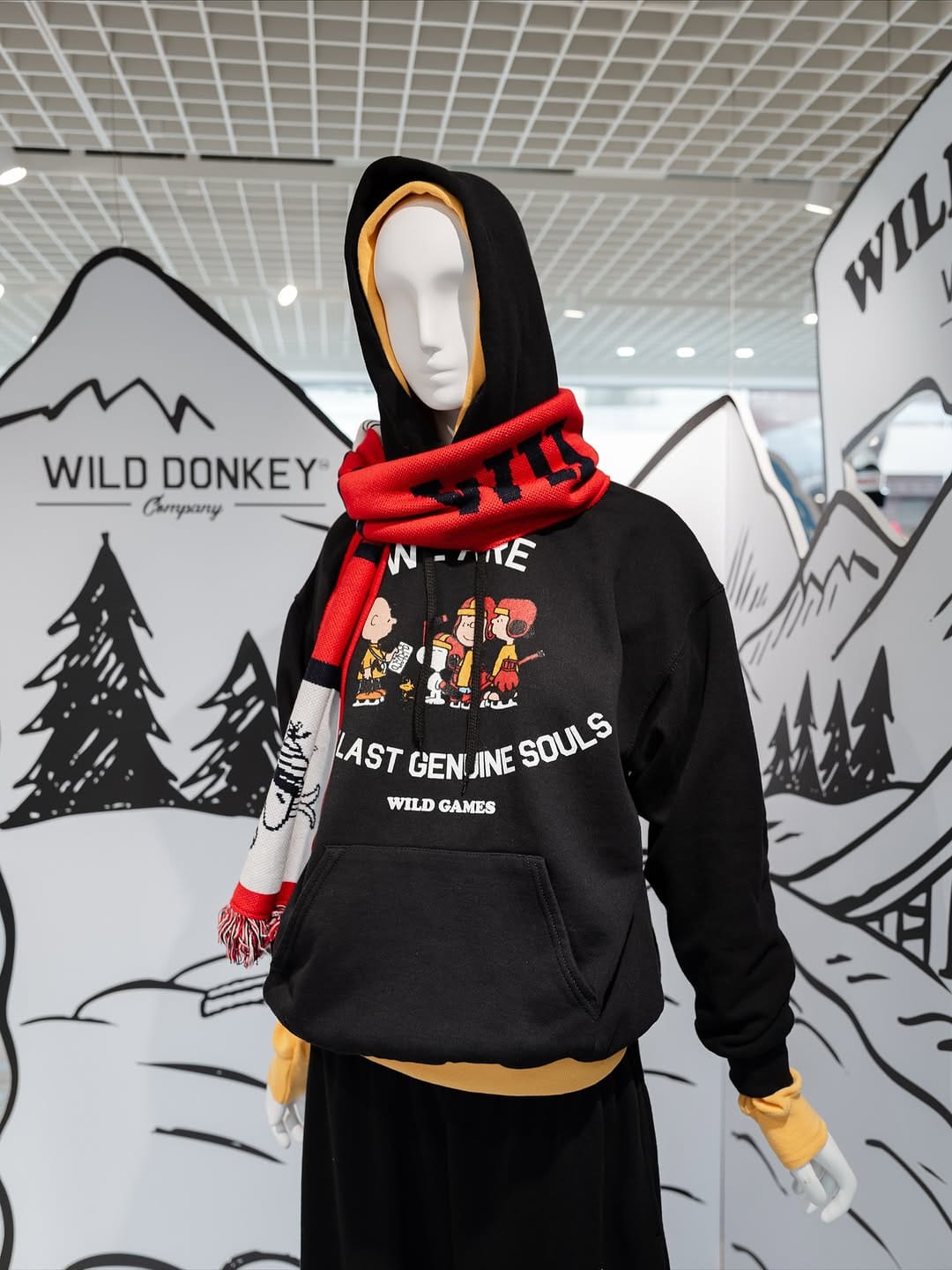 Post 5 by 비이커 성수점 BEAKER FLAGSHIPSTORE on Instagram (carousel)