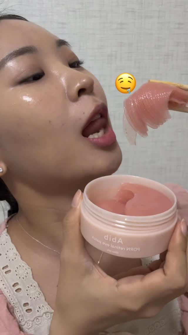 Post 8 by Jes | Skincare Zombie🧟‍♀️ on Instagram (video)