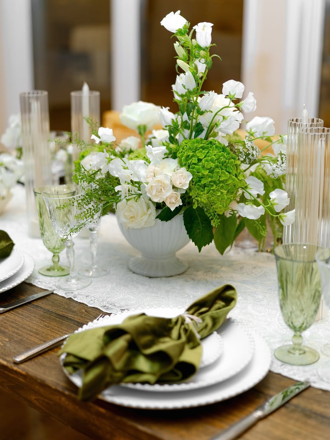 Post 2 by Trend Event Collections on Instagram (carousel)