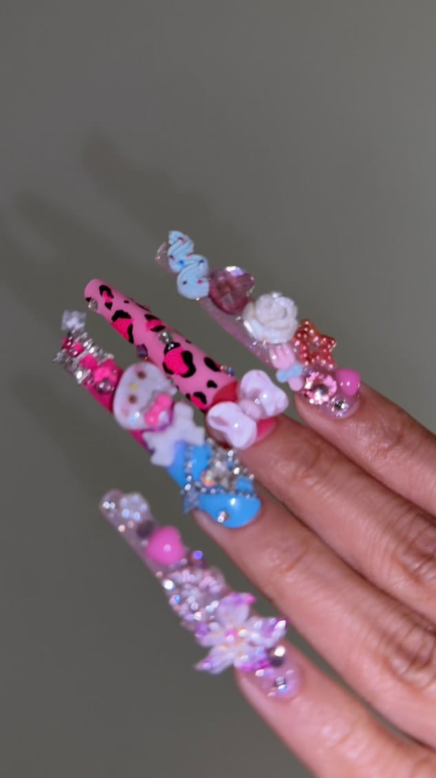 Post 7 by UNISTELLA Nails on Instagram (video)