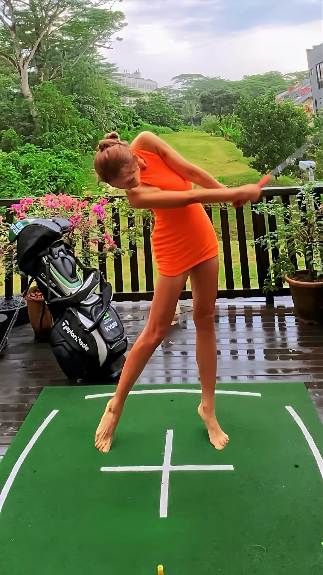 Post 9 by ⛳️Golf Lover_ Kyuri Yeom💛 on Instagram (video)