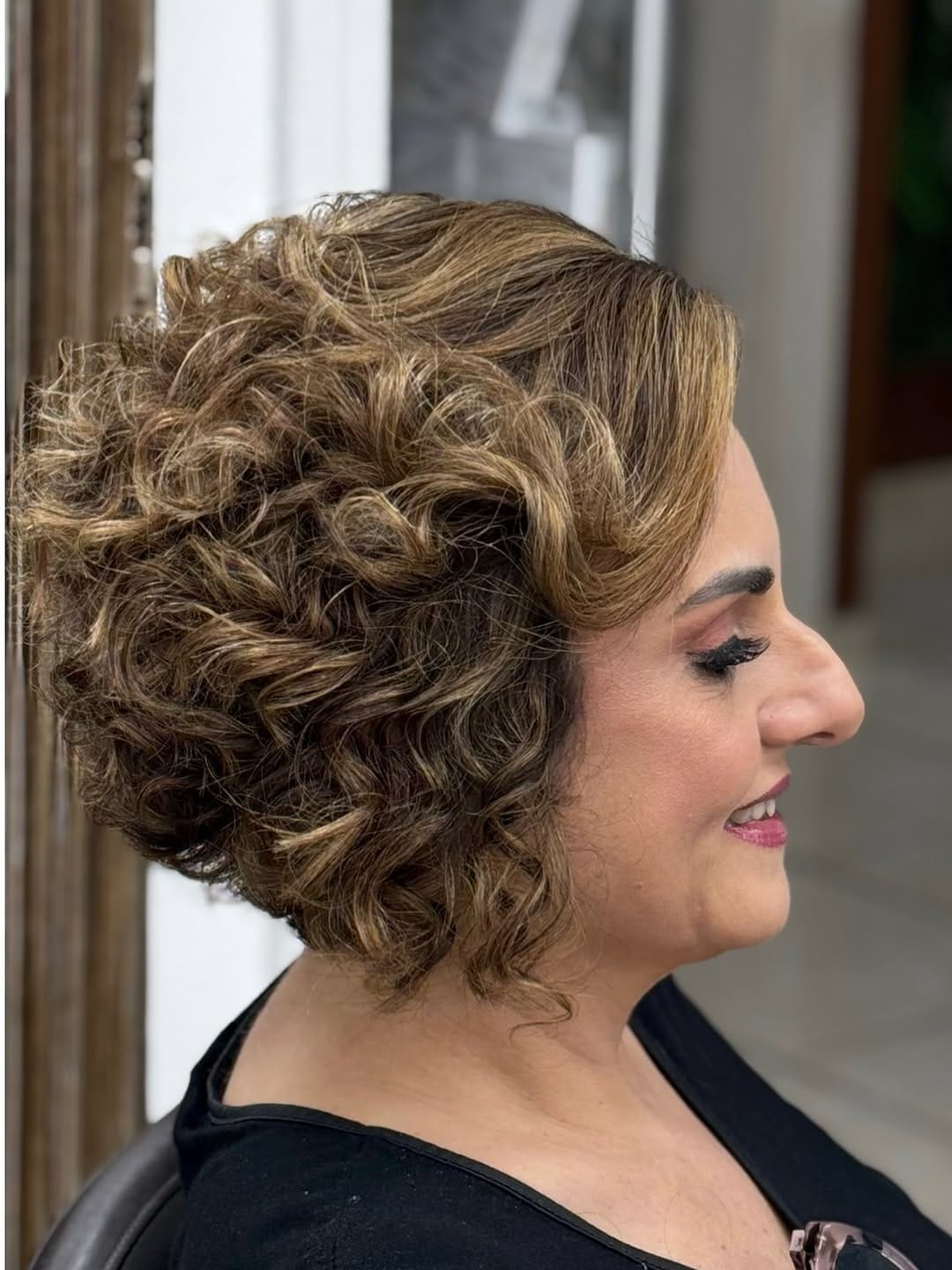 Post 1 by Claudia Santana/ Especialista em Noivas/ Penteadista on Instagram (image)