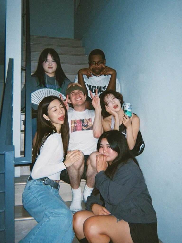 Post 2 by 젤리/ JELL•E on Instagram (carousel)