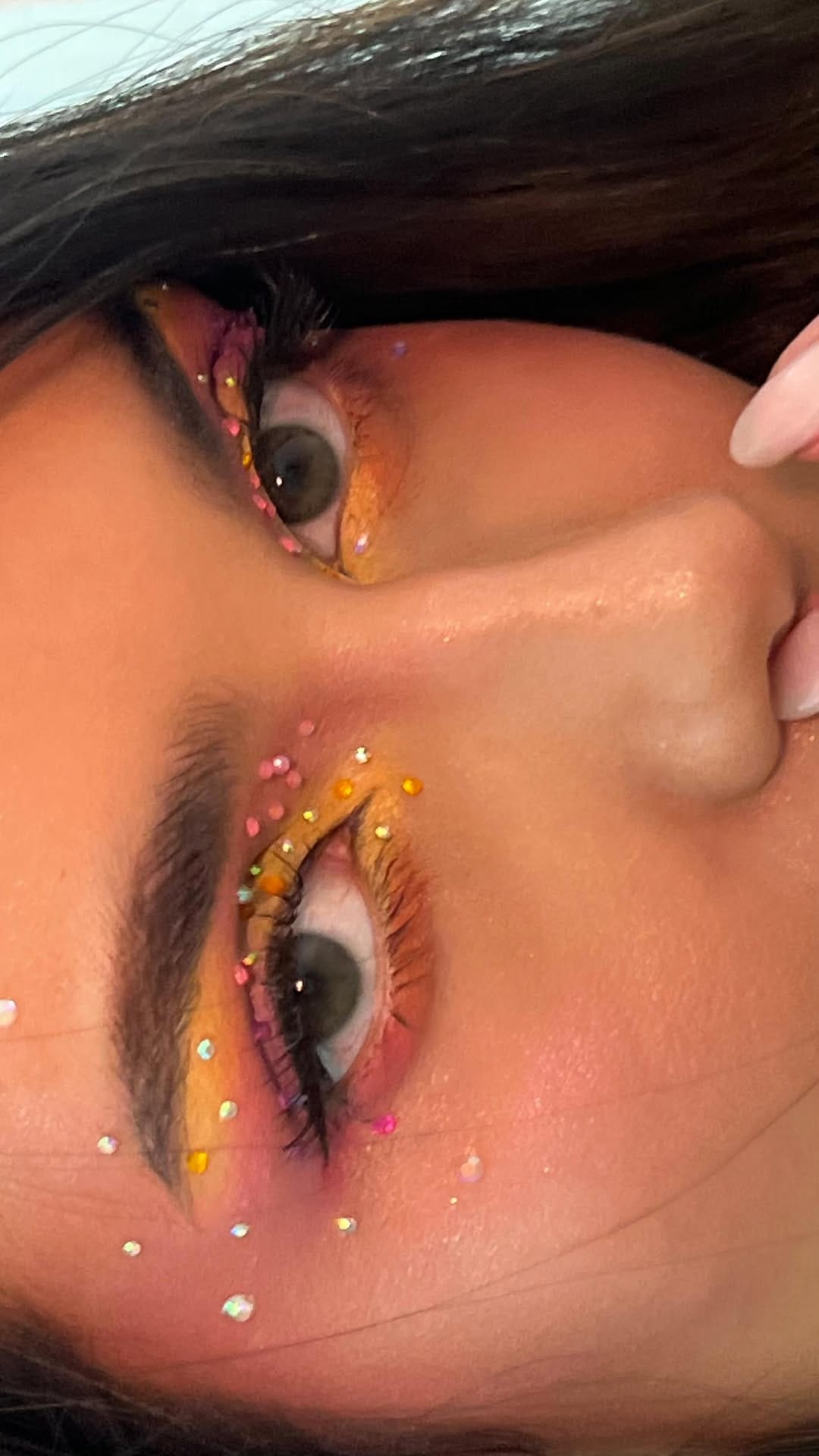 Post 4 by Karol Santana on Instagram (video)