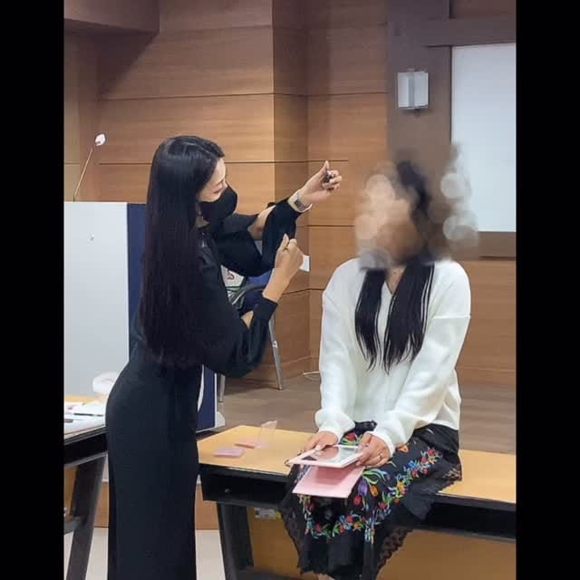 Post 5 by 주민경 on Instagram (video)
